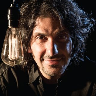 http://bdlaccelerate.com/2016/wp-content/uploads/2016/10/Steven-Bathiche-320x320.jpg